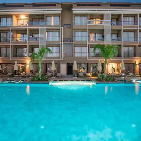 Prive & - Adults Only 16 Apartmanhotel 4*