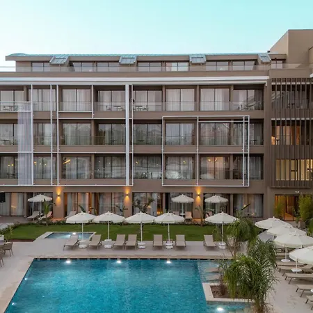 Prive & - Adults Only 16 Apartmanhotel