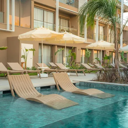 Prive & - Adults Only 16 Апарт-готель