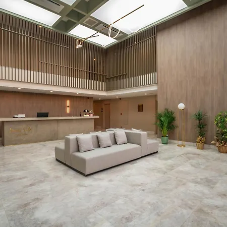 Prive & - Adults Only 16 Apartmanhotel 4*