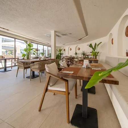 Apartmanhotel Prive & - Adults Only 16 Side