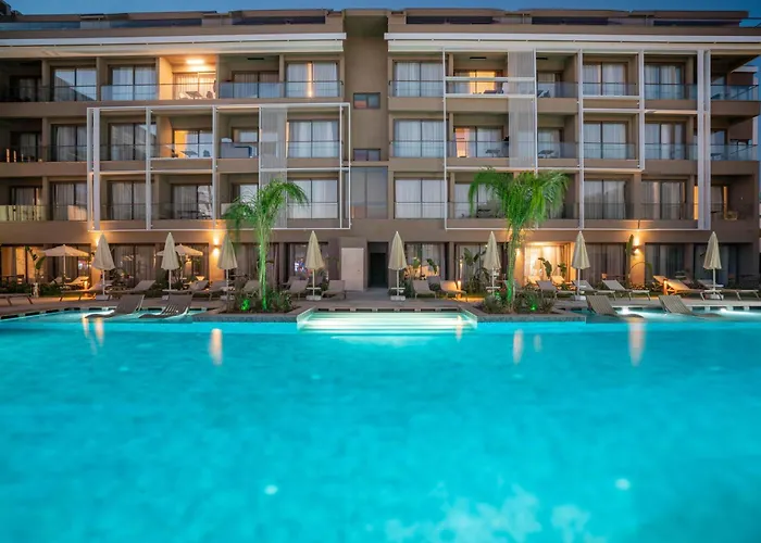 Prive & - Adults Only 16 Aparthotel 4*