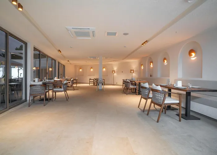 Aparthotel Prive & - Adults Only 16 Side