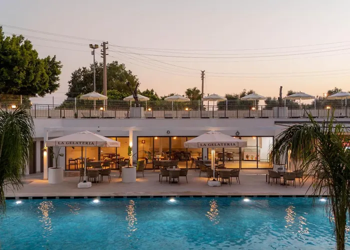 Prive & - Adults Only 16 Hotel apartamentowy