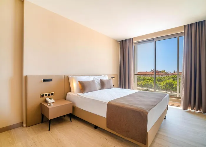 Prive & - Adults Only 16 4*