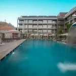 Prive & - Adults Only 16 Апарт-готель