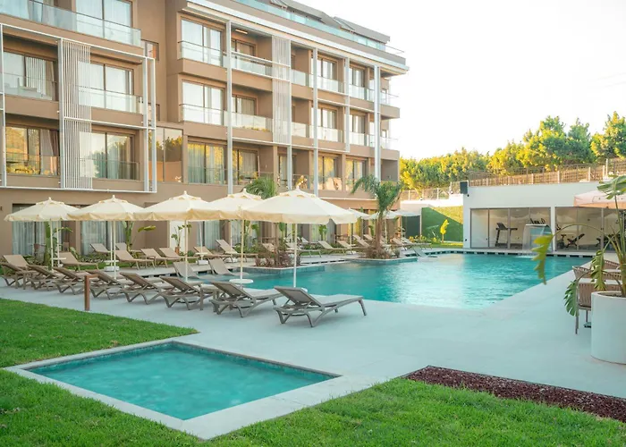 Prive & - Adults Only 16 4*