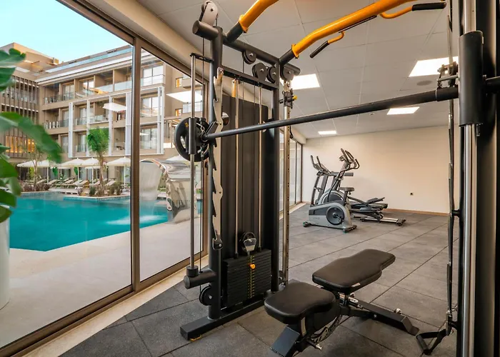 Prive & - Adults Only 16 4* Сиде