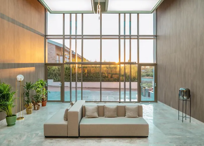 Prive & - Adults Only 16 4*