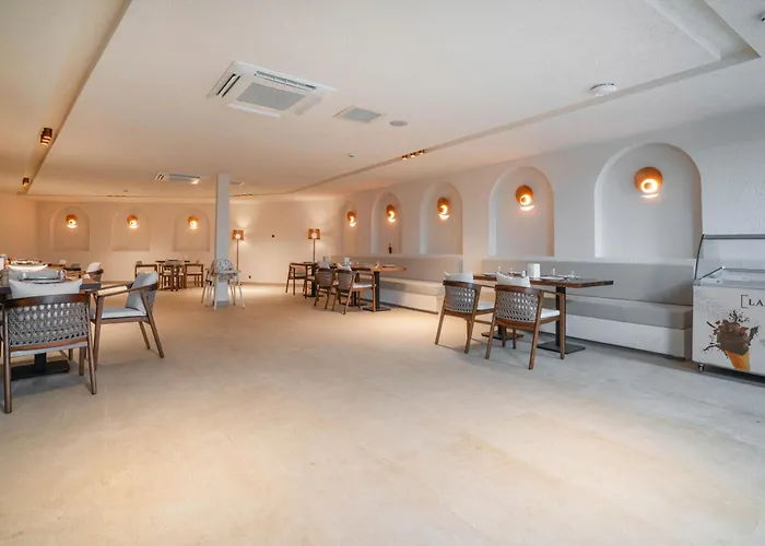 Prive & - Adults Only 16 公寓式酒店