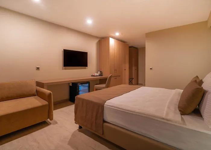 Апарт-отель Prive & - Adults Only 16 Сиде